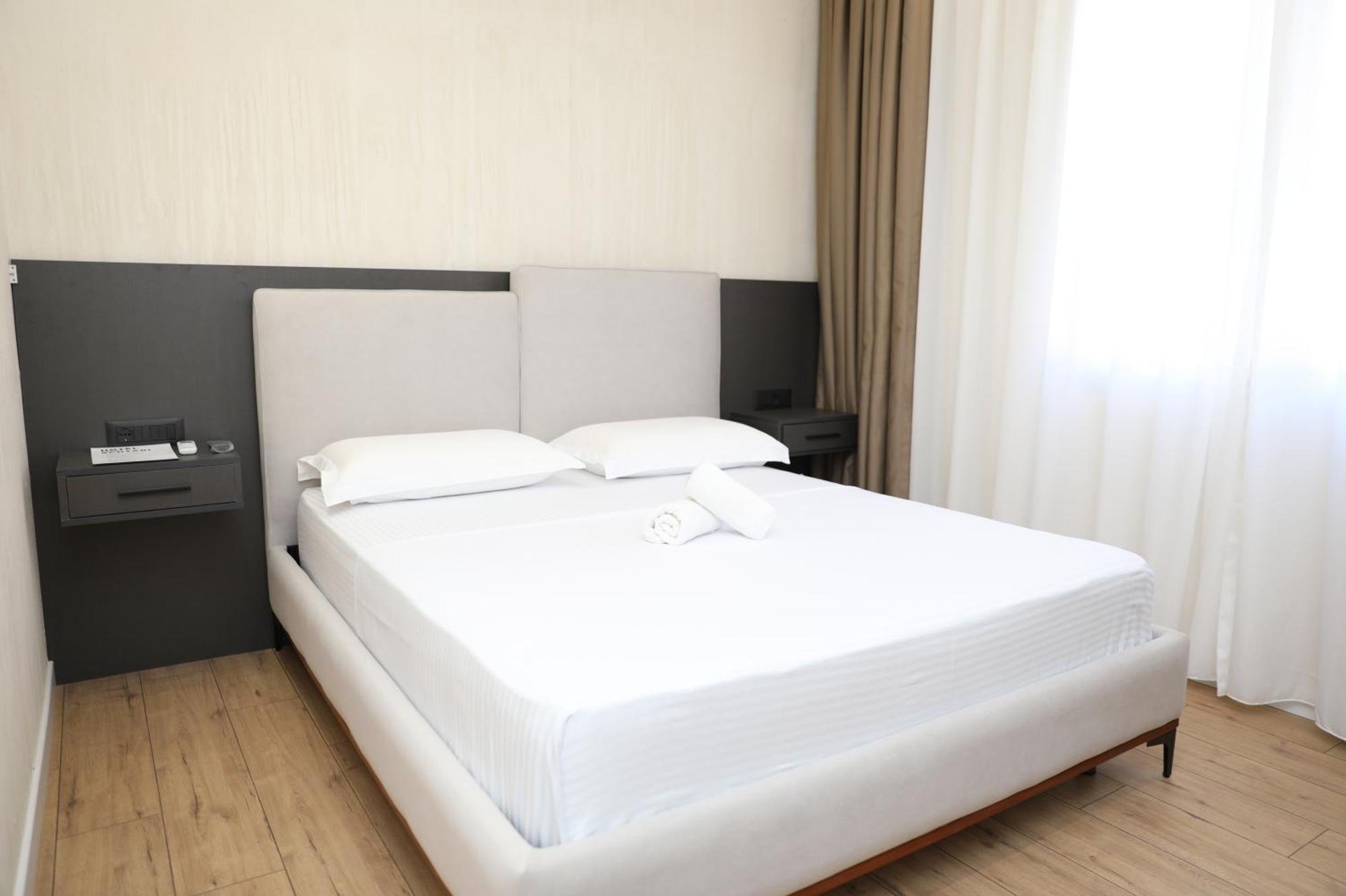 Hotel Scutari Shkoder Luaran gambar